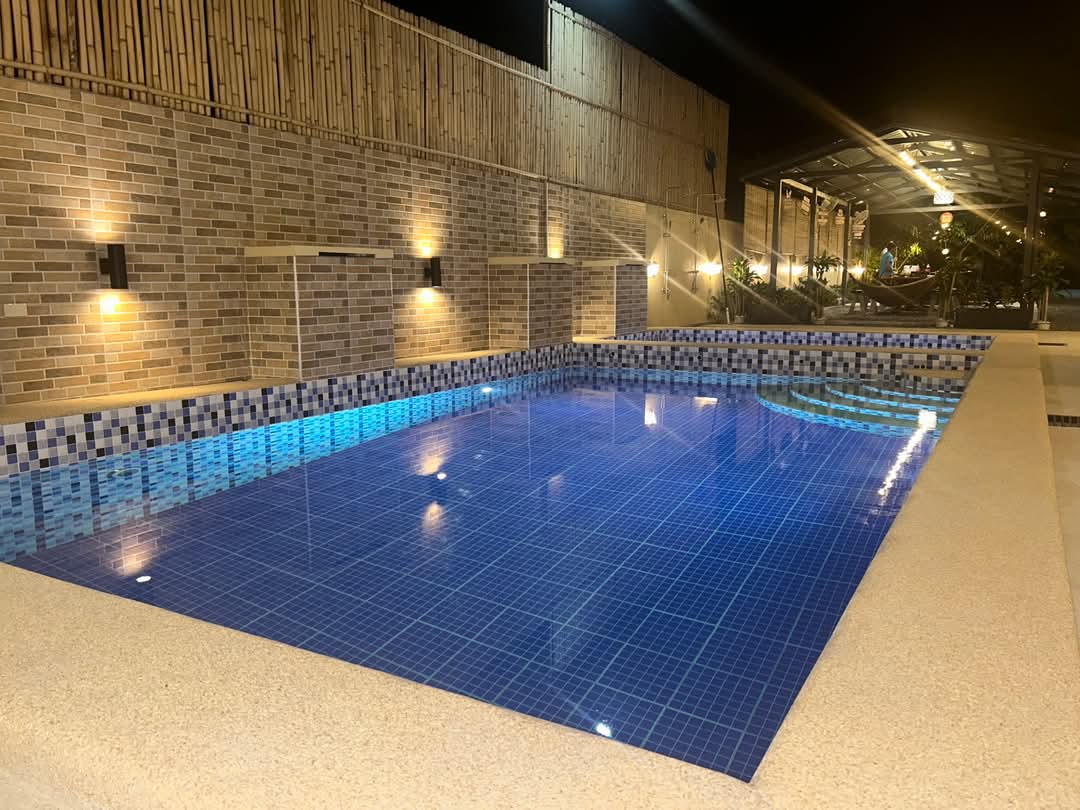 pool